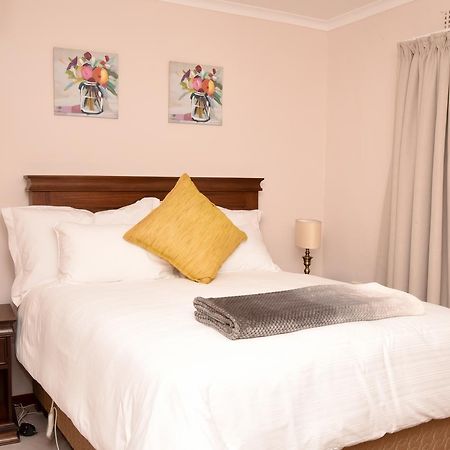Vinolux Guest House Umtata Zewnętrze zdjęcie