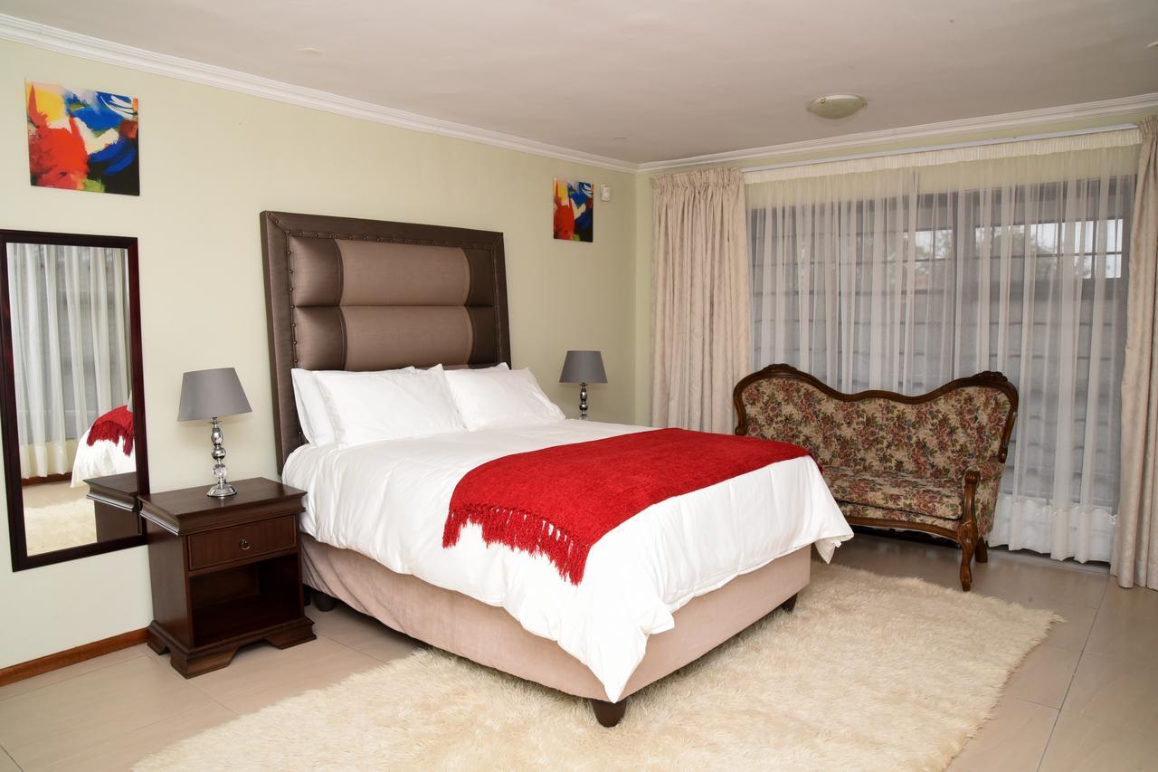 Vinolux Guest House Umtata Zewnętrze zdjęcie